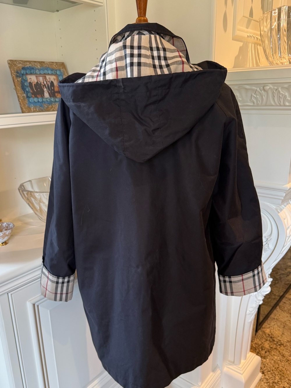 BURBERRY Nova check insulated removable lining hooded black raincoat size 8 - Picture 4 of 16